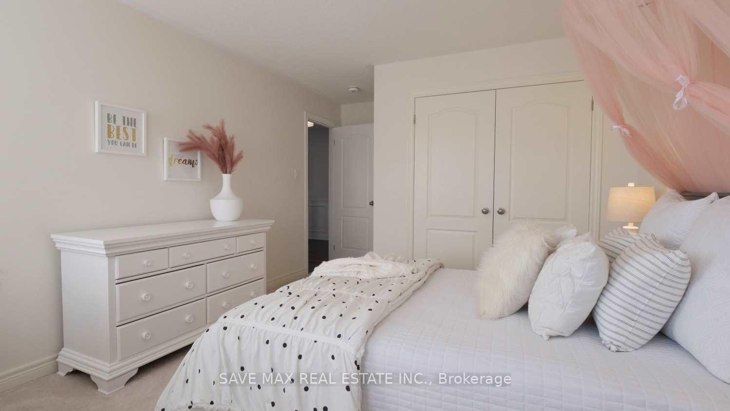 Photo 14 of 18 Bruce Cameron Drive, Clarington, Bowmanville — HOMEH