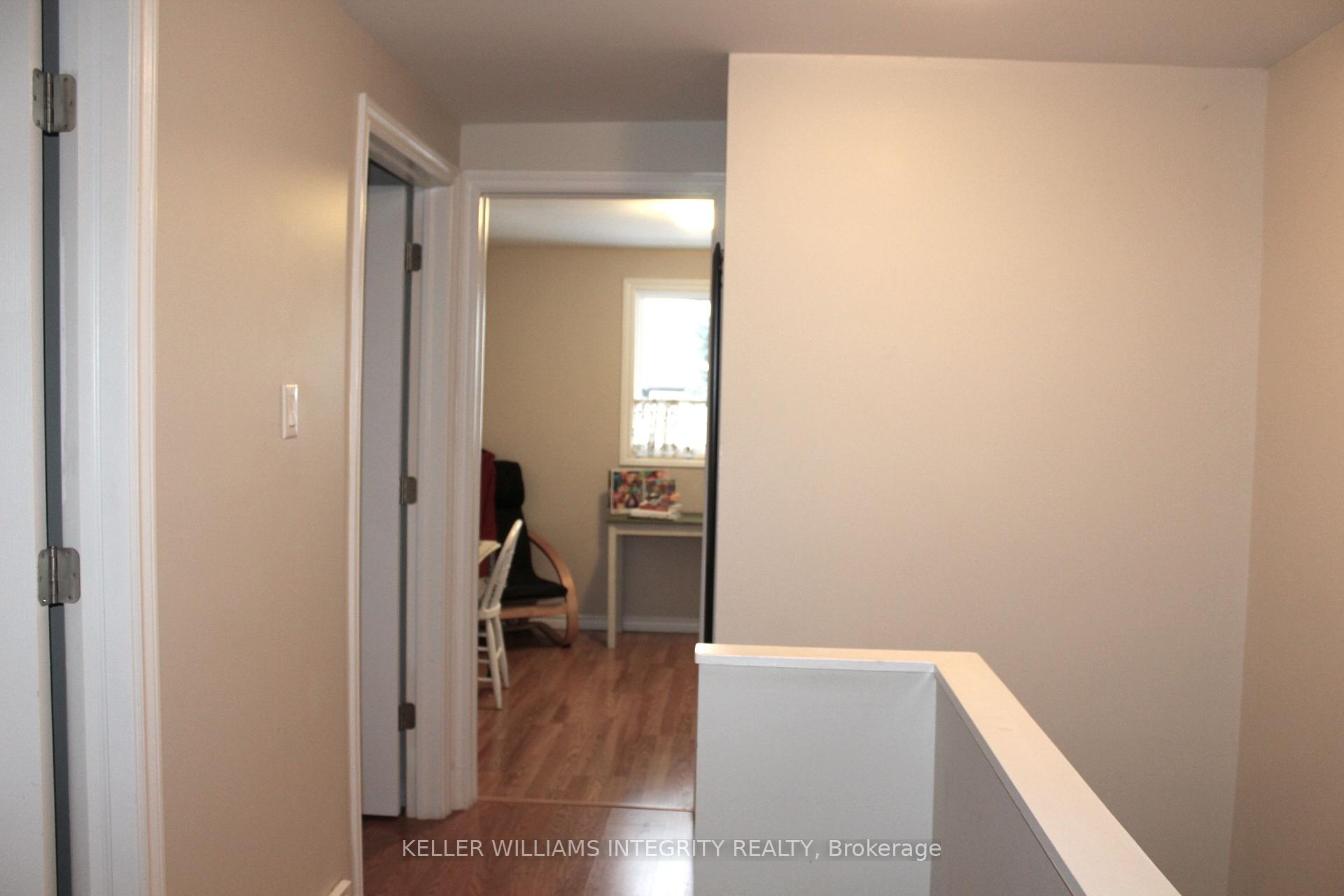 Photo 9 of Unit B, 438 Moodie Drive, Ottawa, Westcliffe Estates — HOMEH