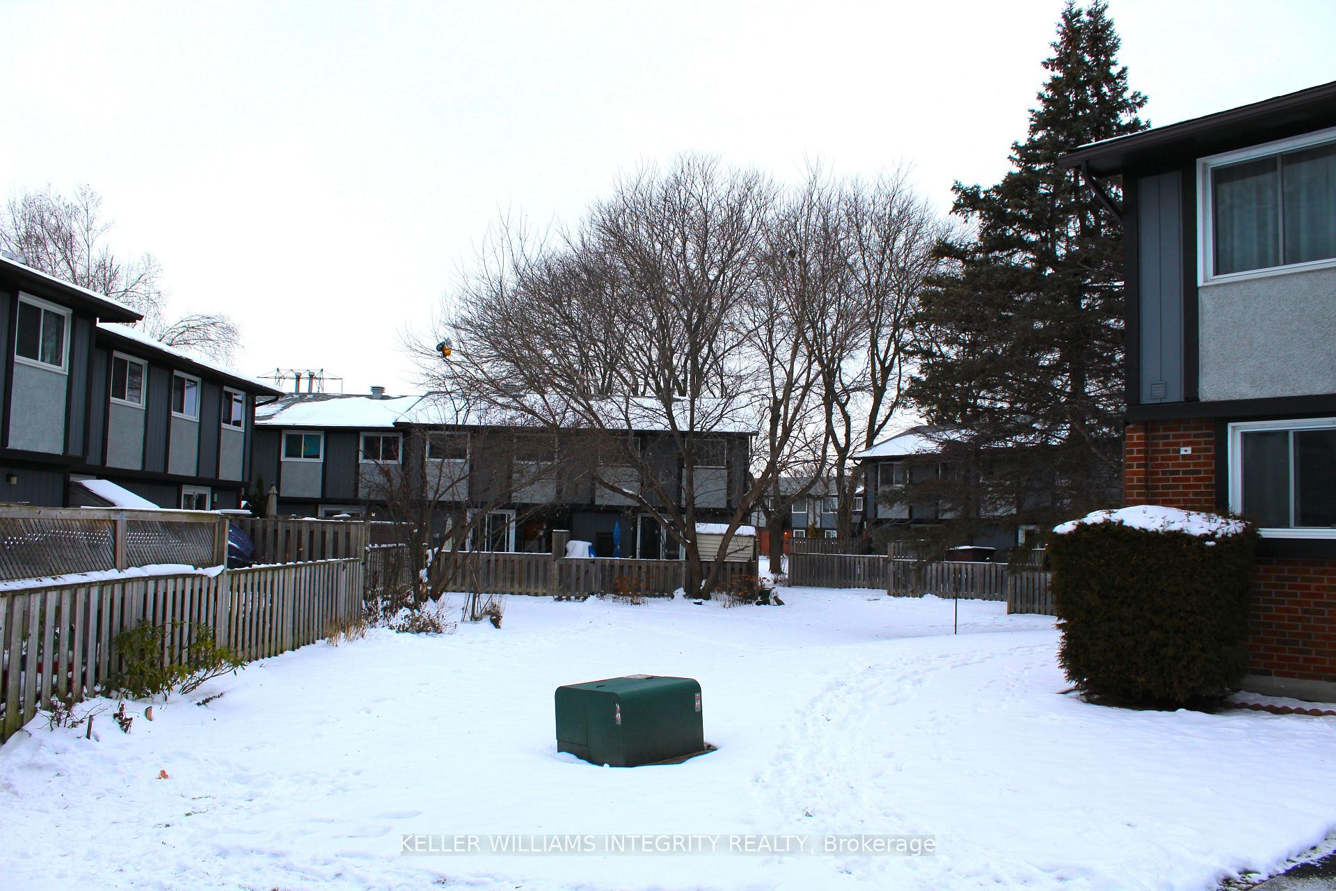Photo 15 of Unit B, 438 Moodie Drive, Ottawa, Westcliffe Estates — HOMEH
