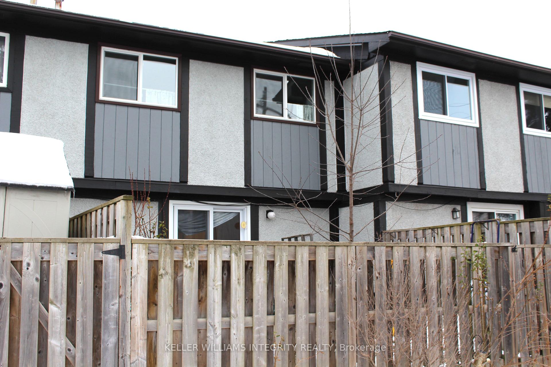 Photo 16 of Unit B, 438 Moodie Drive, Ottawa, Westcliffe Estates — HOMEH