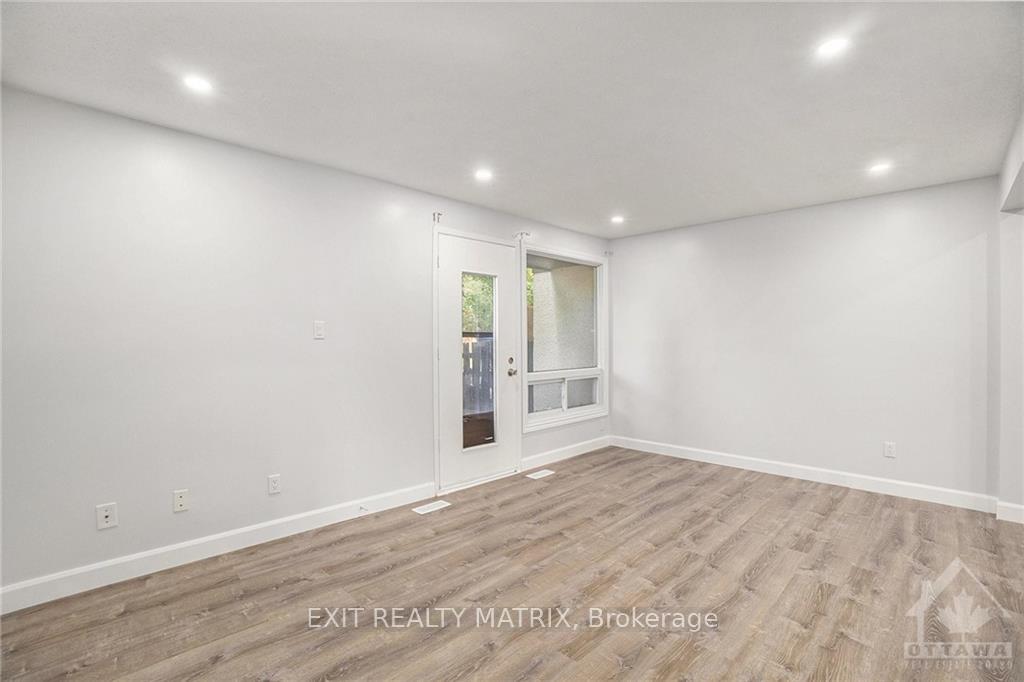 Photo 12 of Unit 59, 3344 Uplands Drive, Ottawa, Hunt Club — HOMEH