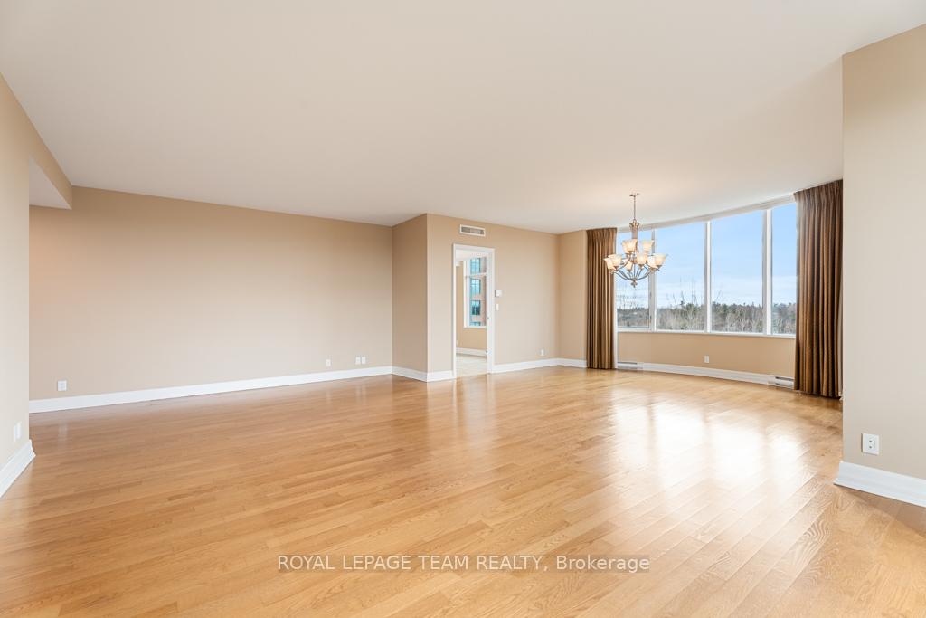 Photo 5 of Unit 506, 3580 Rivergate Way, Ottawa, Quinterra — HOMEH