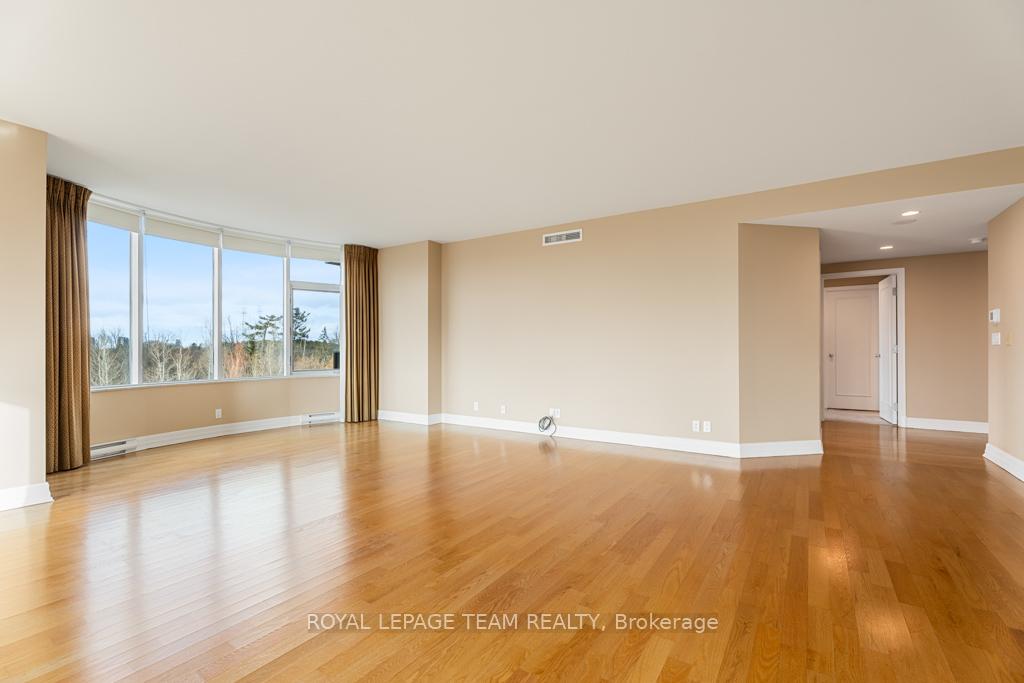 Photo 6 of Unit 506, 3580 Rivergate Way, Ottawa, Quinterra — HOMEH