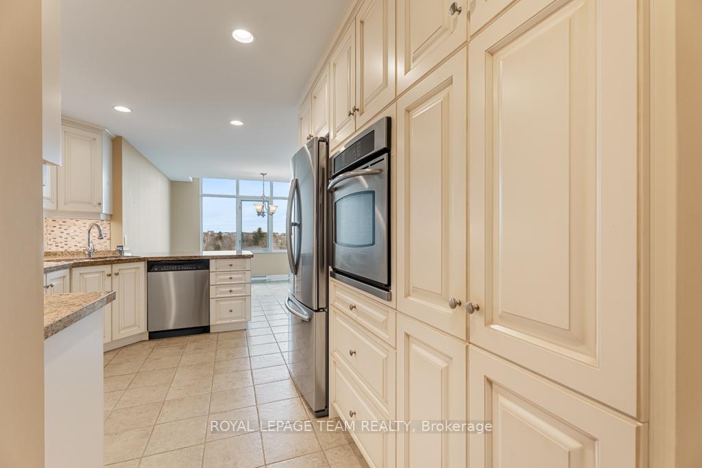 Photo 9 of Unit 506, 3580 Rivergate Way, Ottawa, Quinterra — HOMEH