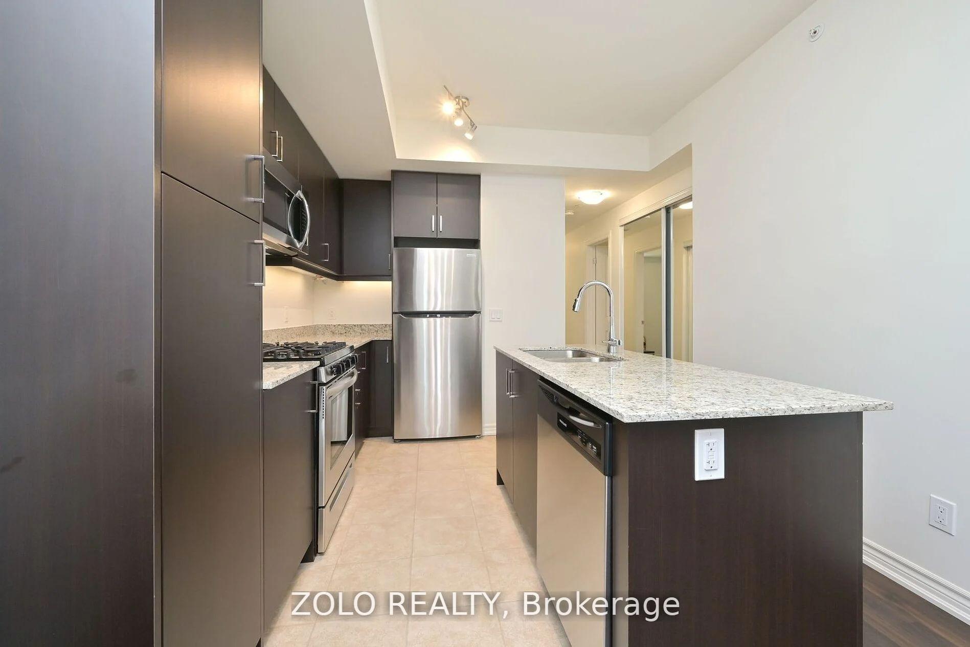 Photo 4 of 17 Spooner Crescent, Collingwood — HOMEH