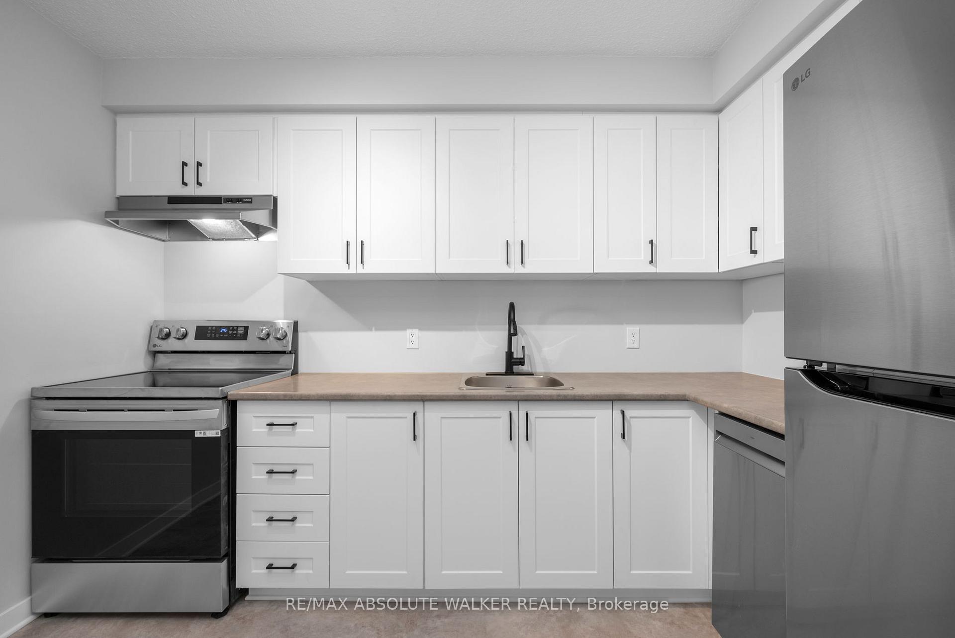 Photo 3 of Unit 1809, 158C McArthur Avenue, Ottawa, Vanier — HOMEH