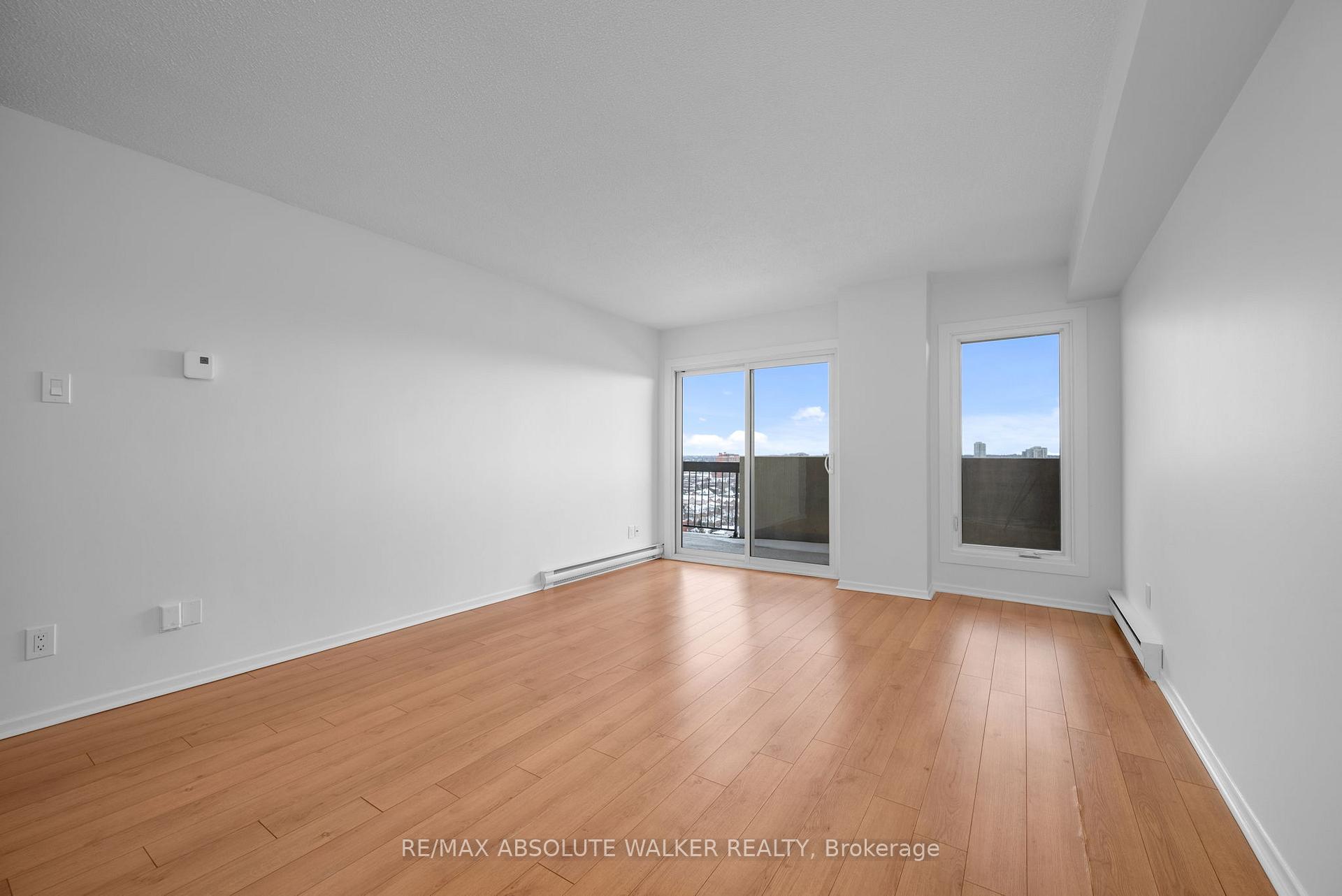 Photo 11 of Unit 1809, 158C McArthur Avenue, Ottawa, Vanier — HOMEH