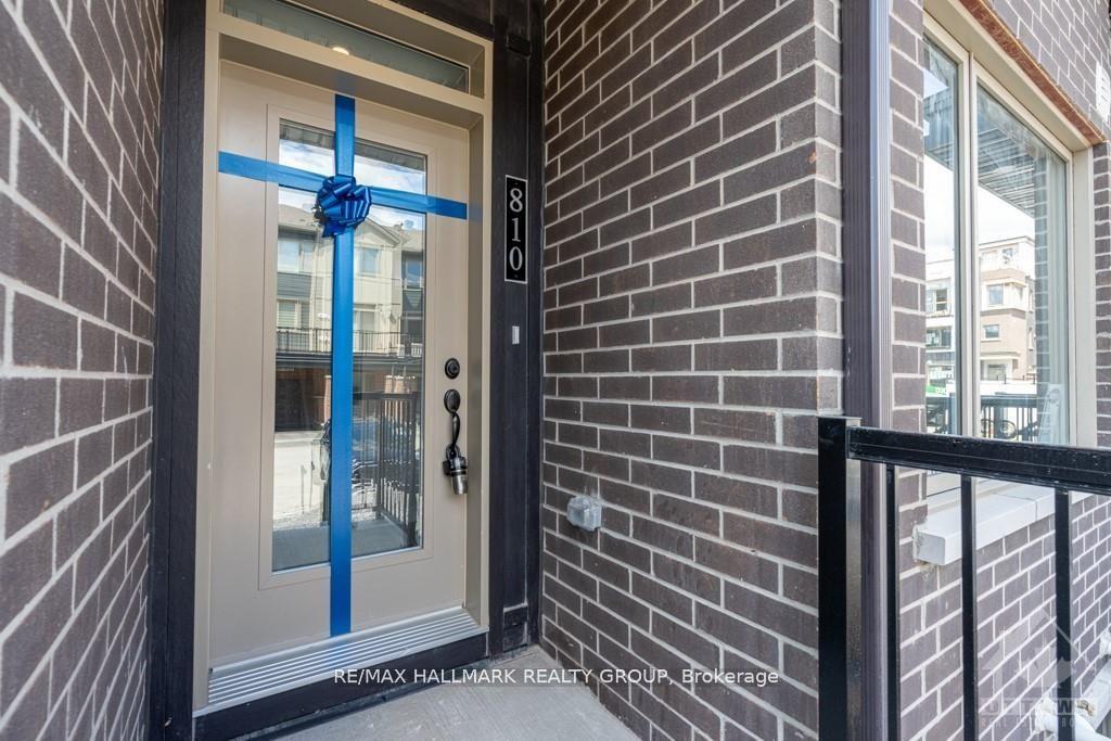 Photo 25 of 810 Kiniw Private, Ottawa, Manor Park — HOMEH