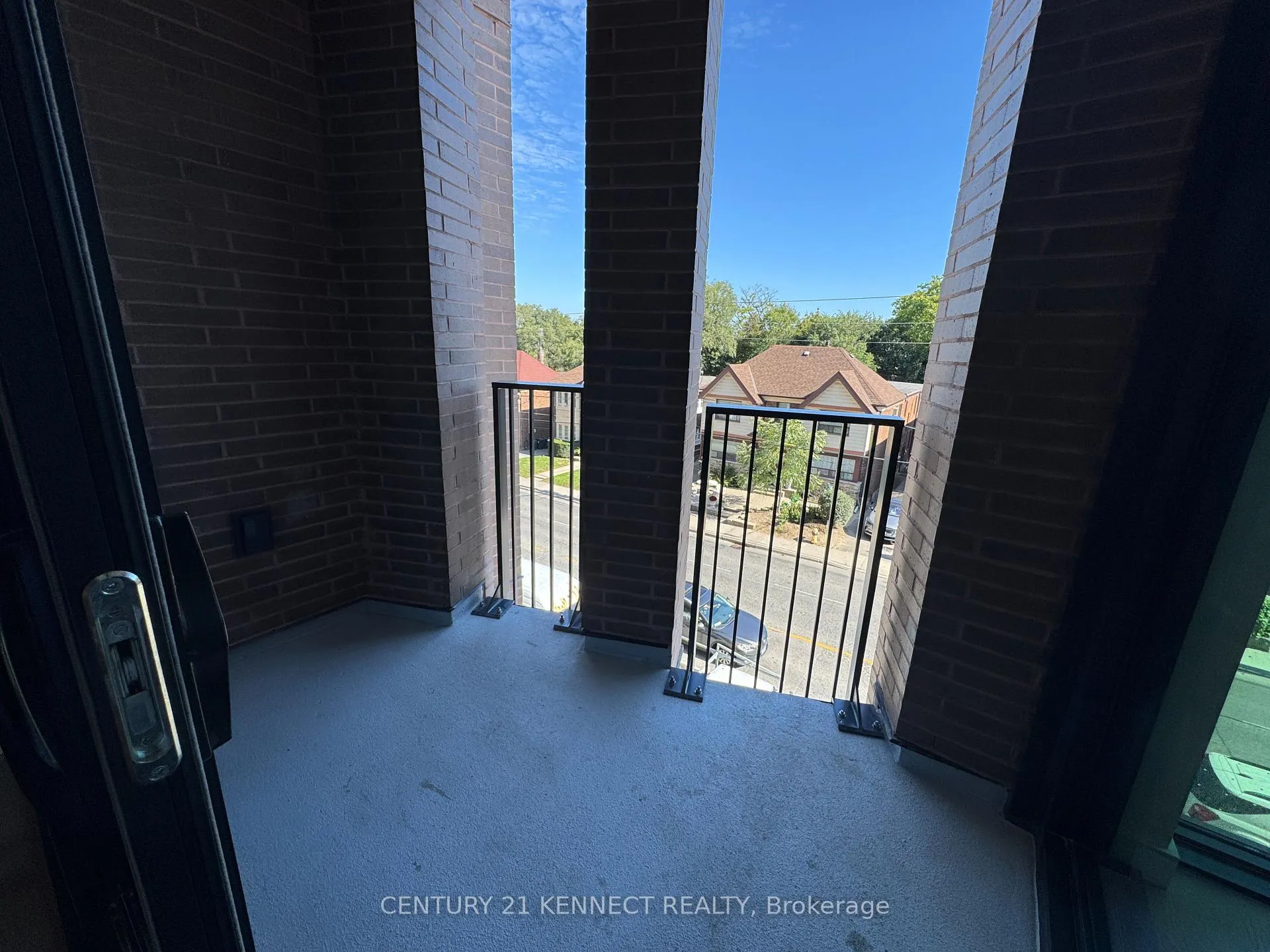Photo 16 of Unit 302, 1720 Bayview Avenue, Toronto, Mount Pleasant East — HOMEH