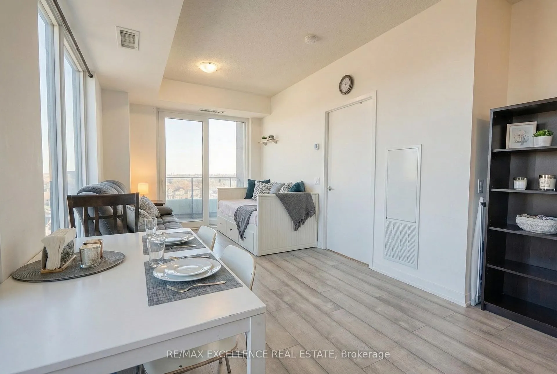 Front of Unit 508, 260 Malta Avenue