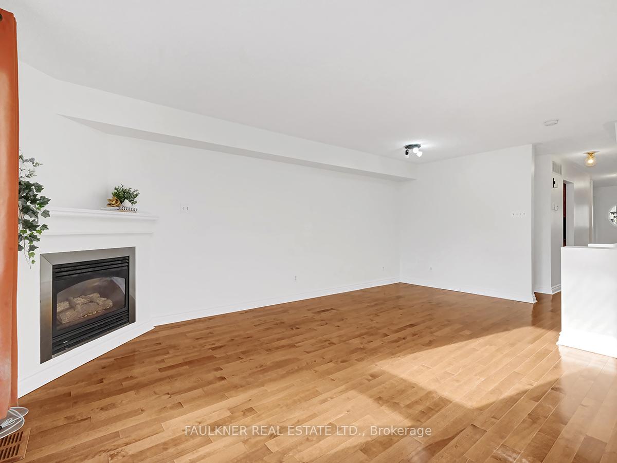 Photo 13 of 300 Gloucester Street, Ottawa, Ottawa Centre — HOMEH