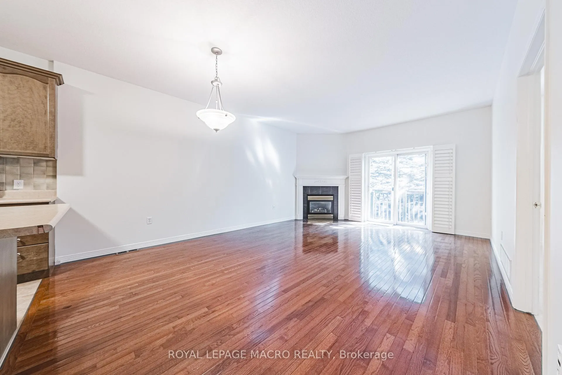 Photo 12 of Unit 3, 163 Livingston Avenue, Grimsby, Grimsby West — HOMEH