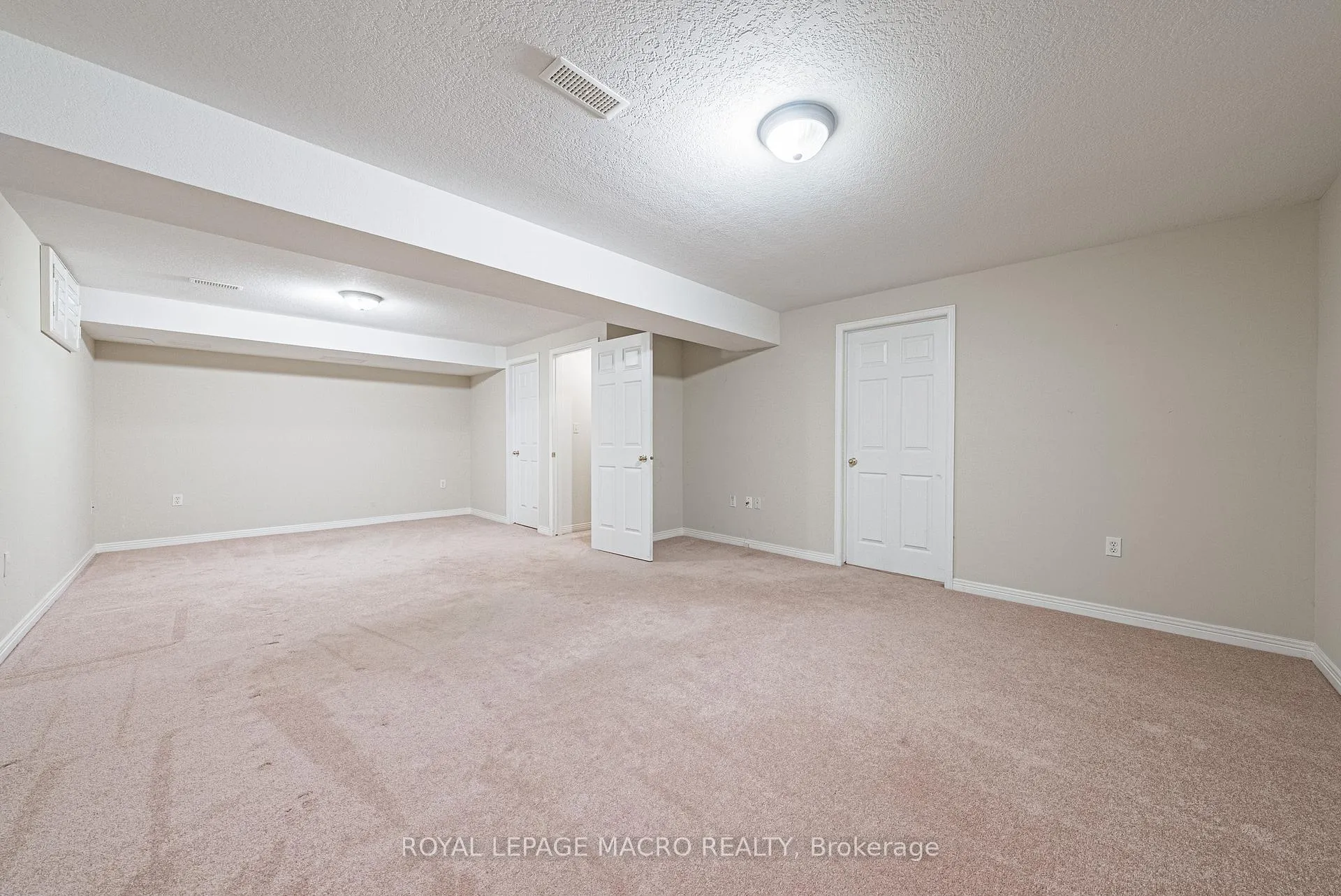 Photo 23 of Unit 3, 163 Livingston Avenue, Grimsby, Grimsby West — HOMEH