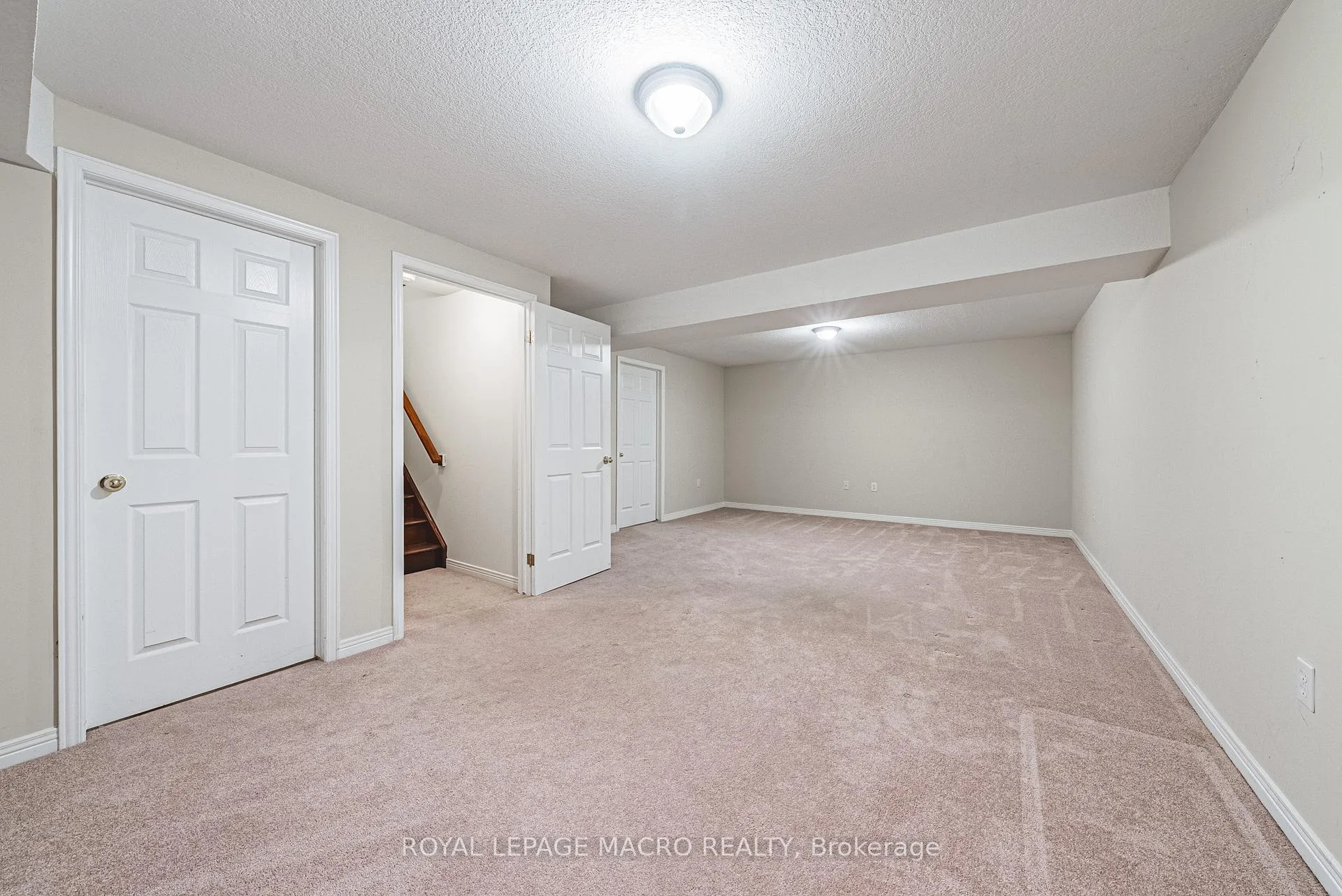Photo 25 of Unit 3, 163 Livingston Avenue, Grimsby, Grimsby West — HOMEH