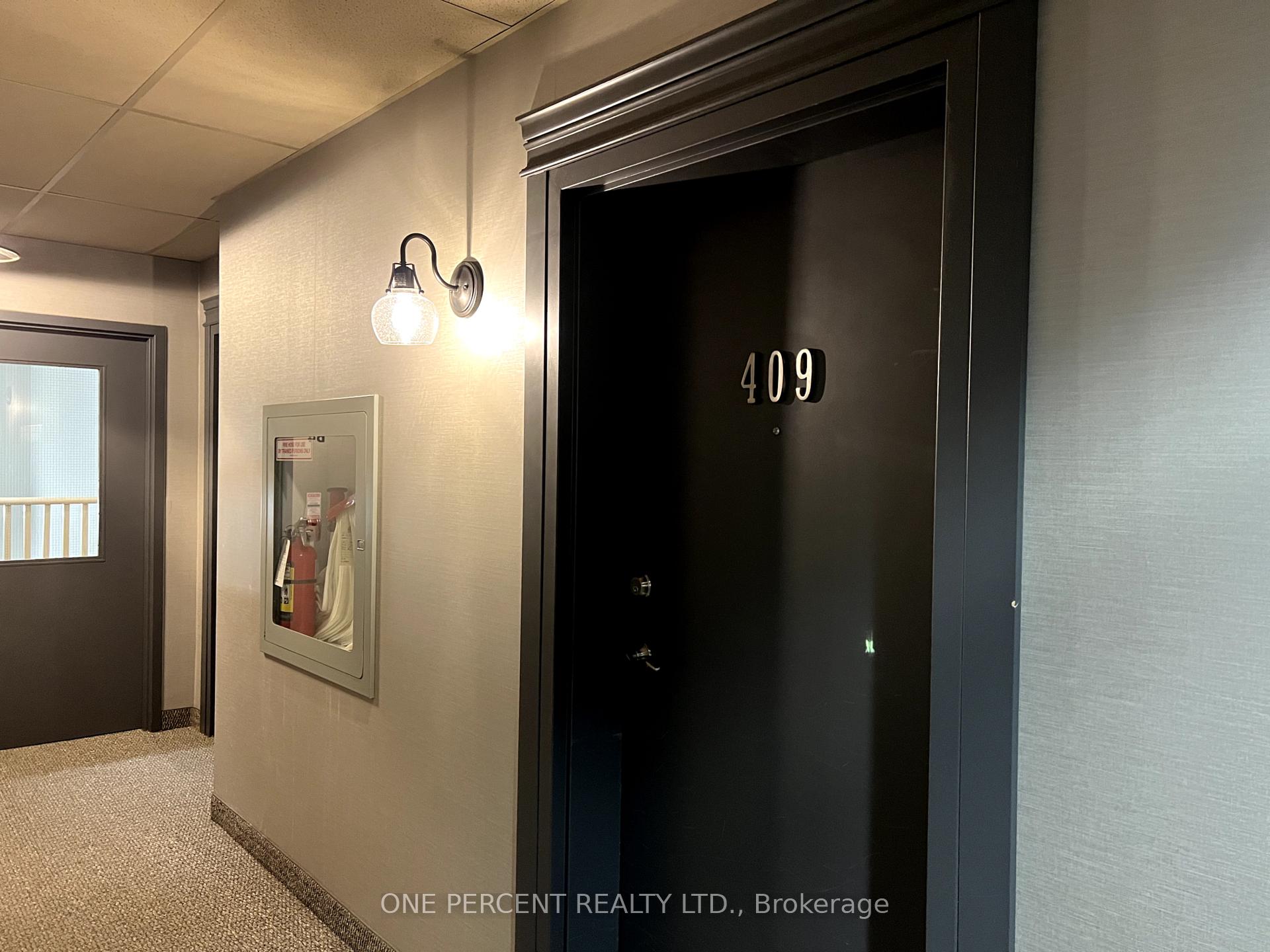 Photo 1 of Unit 409, 44 Ferndale Drive S, Barrie, Ardagh — HOMEH