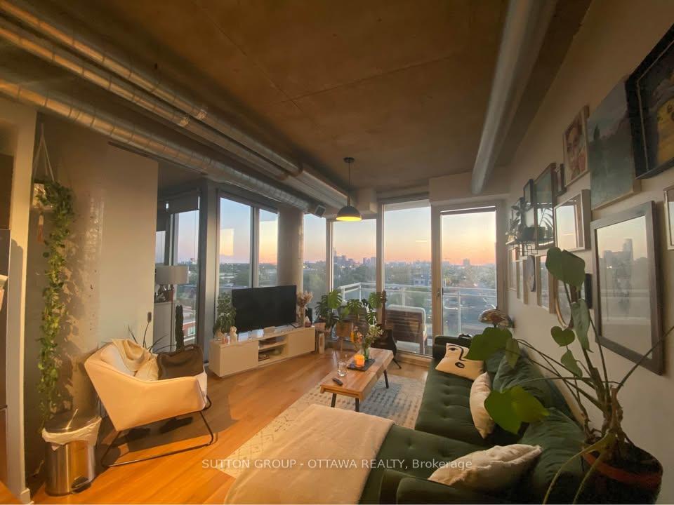 Photo 4 of Unit 708, 354 Gladstone Avenue, Ottawa, Ottawa Centre — HOMEH