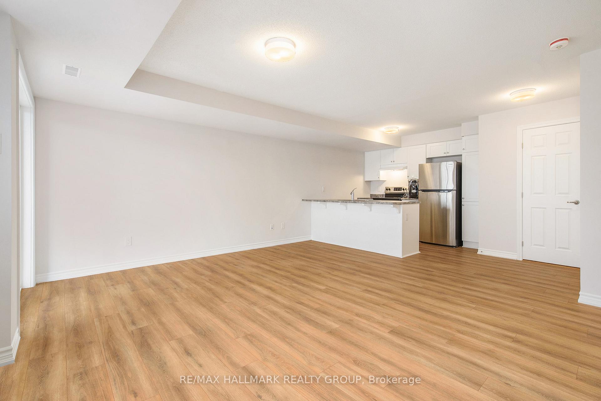 Photo 2 of Unit 137, 290 Zenith Private, Ottawa, Barrhaven - Half Moon Bay — HOMEH