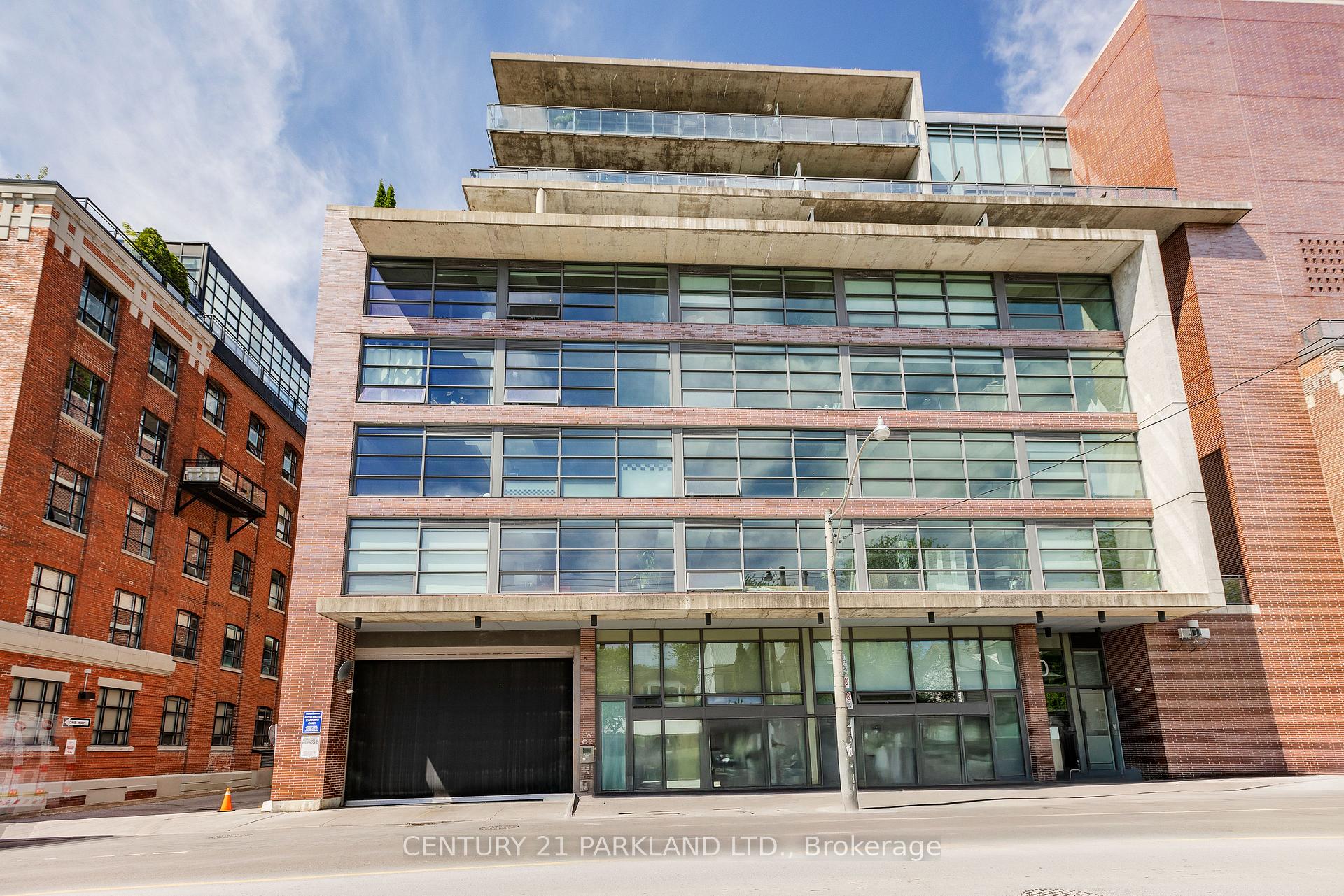Photo 2 of Unit 720, 90 Broadview Avenue, Toronto, South Riverdale — HOMEH