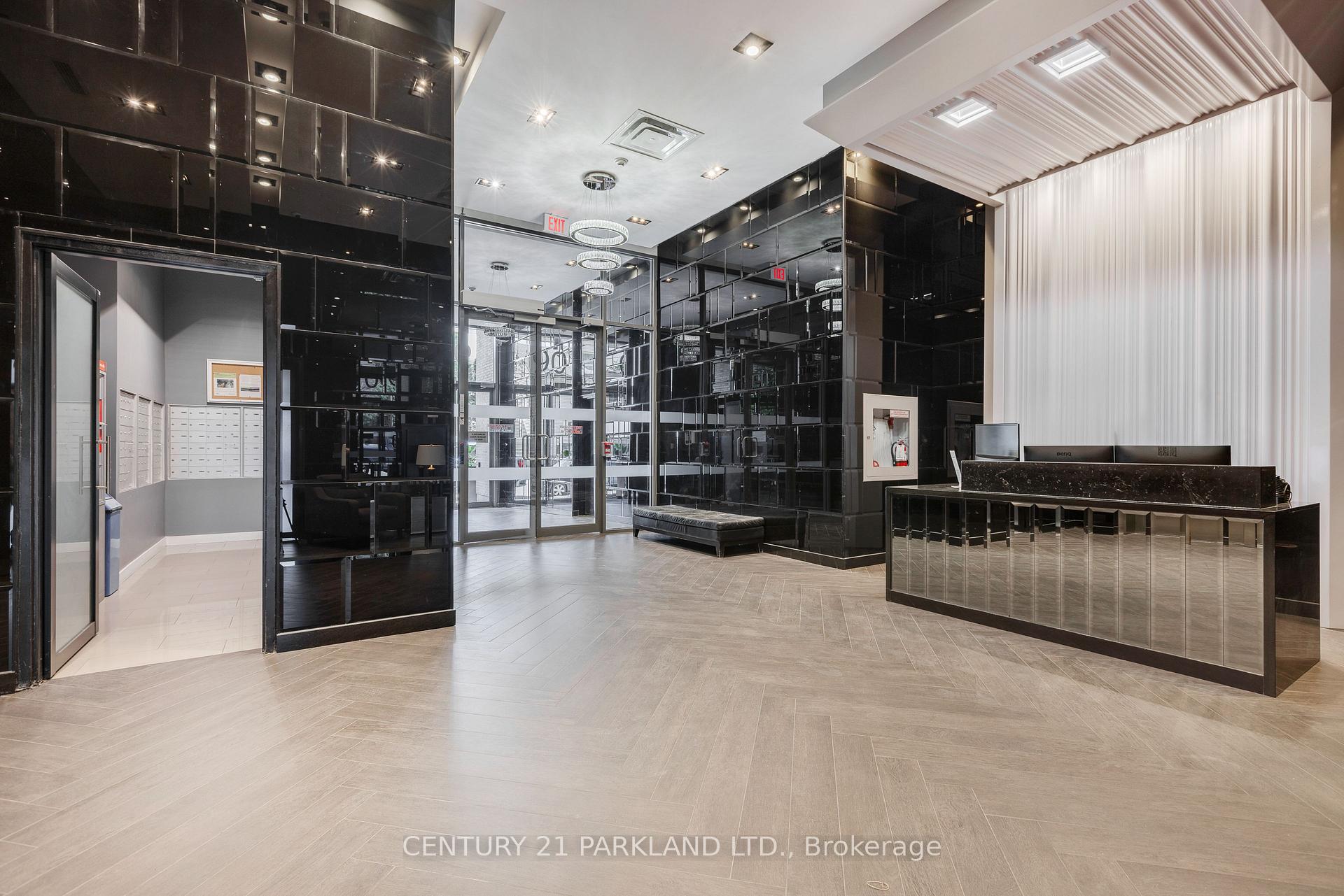 Photo 4 of Unit 720, 90 Broadview Avenue, Toronto, South Riverdale — HOMEH