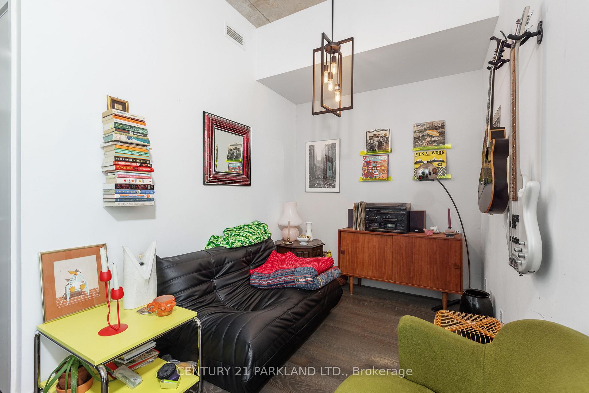 Photo 12 of Unit 720, 90 Broadview Avenue, Toronto, South Riverdale — HOMEH