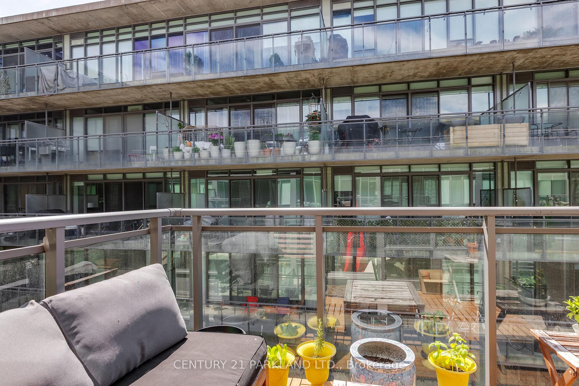 Photo 20 of Unit 720, 90 Broadview Avenue, Toronto, South Riverdale — HOMEH