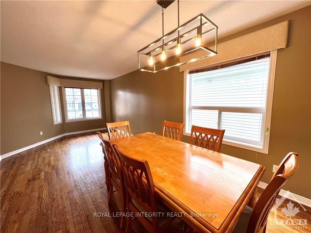 Photo 7 of 3 Armagh Way, Ottawa, Barrhaven - Longfields — HOMEH