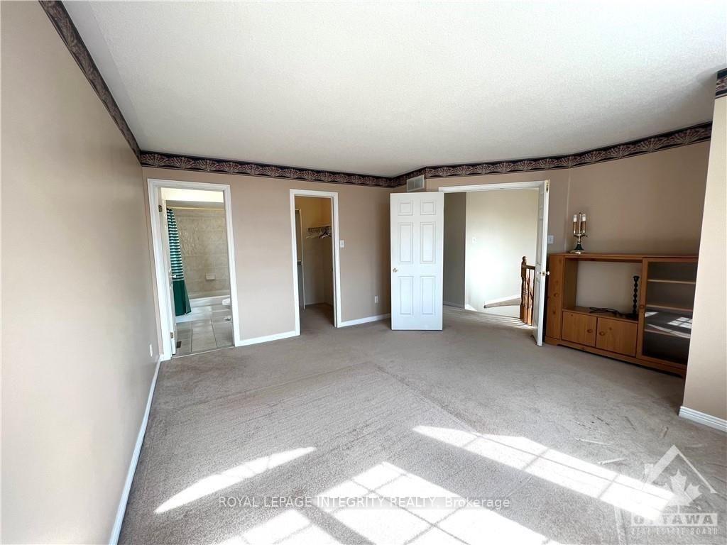 Photo 19 of 3 Armagh Way, Ottawa, Barrhaven - Longfields — HOMEH
