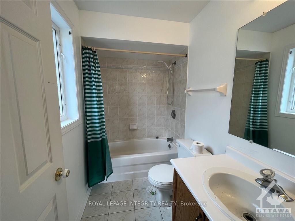 Photo 21 of 3 Armagh Way, Ottawa, Barrhaven - Longfields — HOMEH