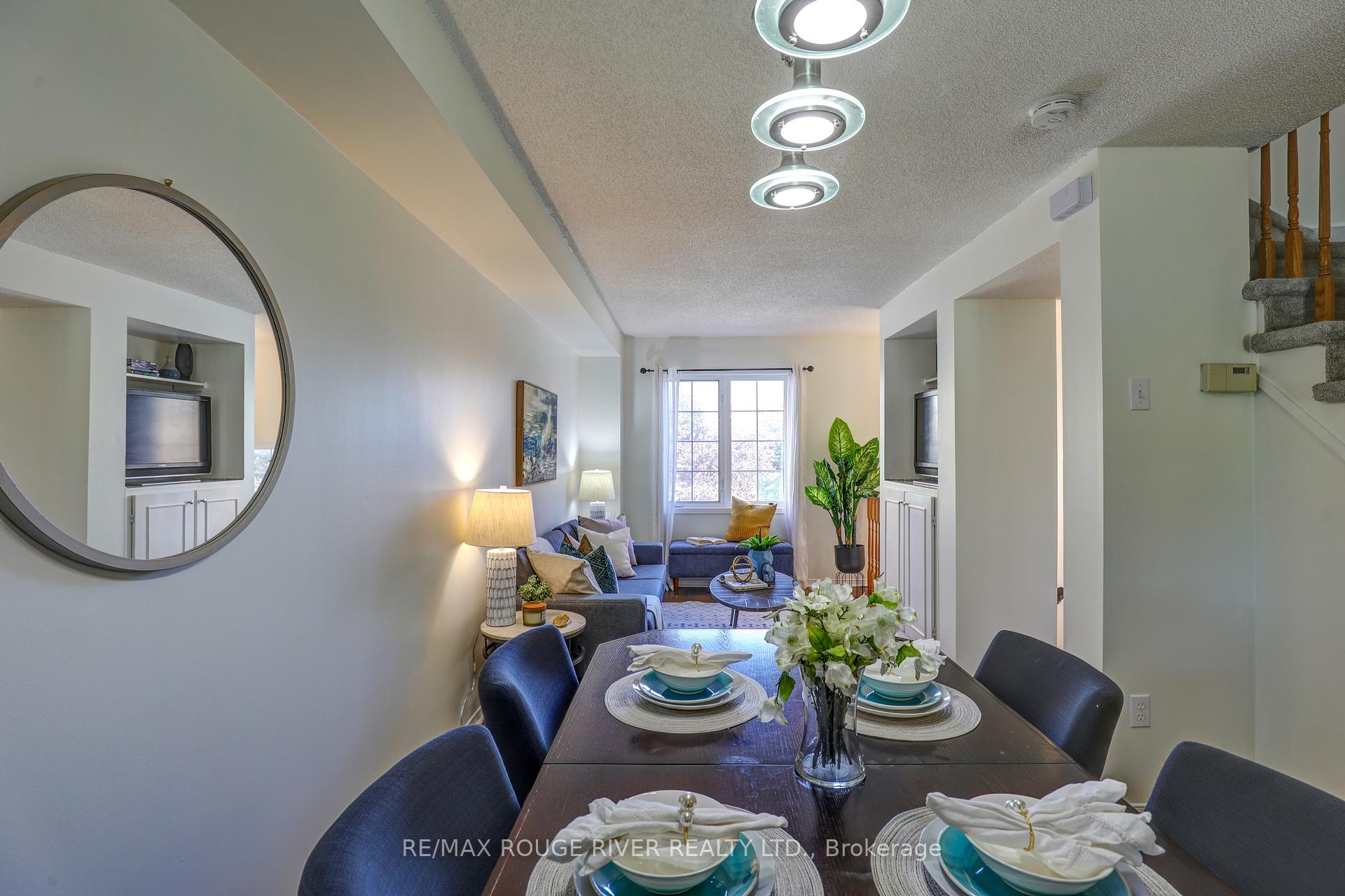 Photo 12 of Unit 5, 1623 Pickering Parkway, Pickering, Village East — HOMEH