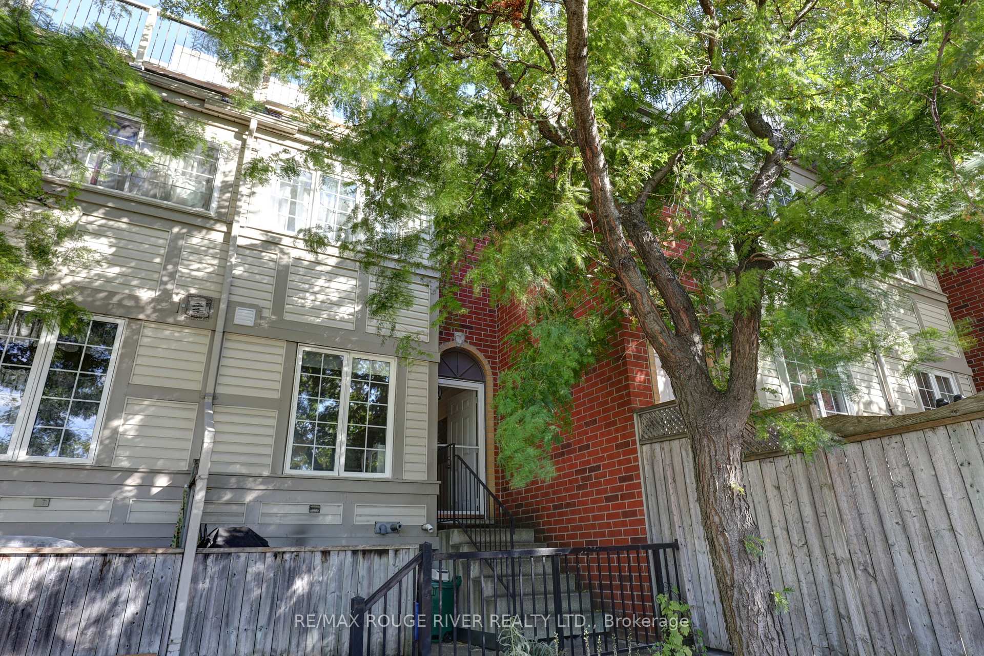 Photo 34 of Unit 5, 1623 Pickering Parkway, Pickering, Village East — HOMEH