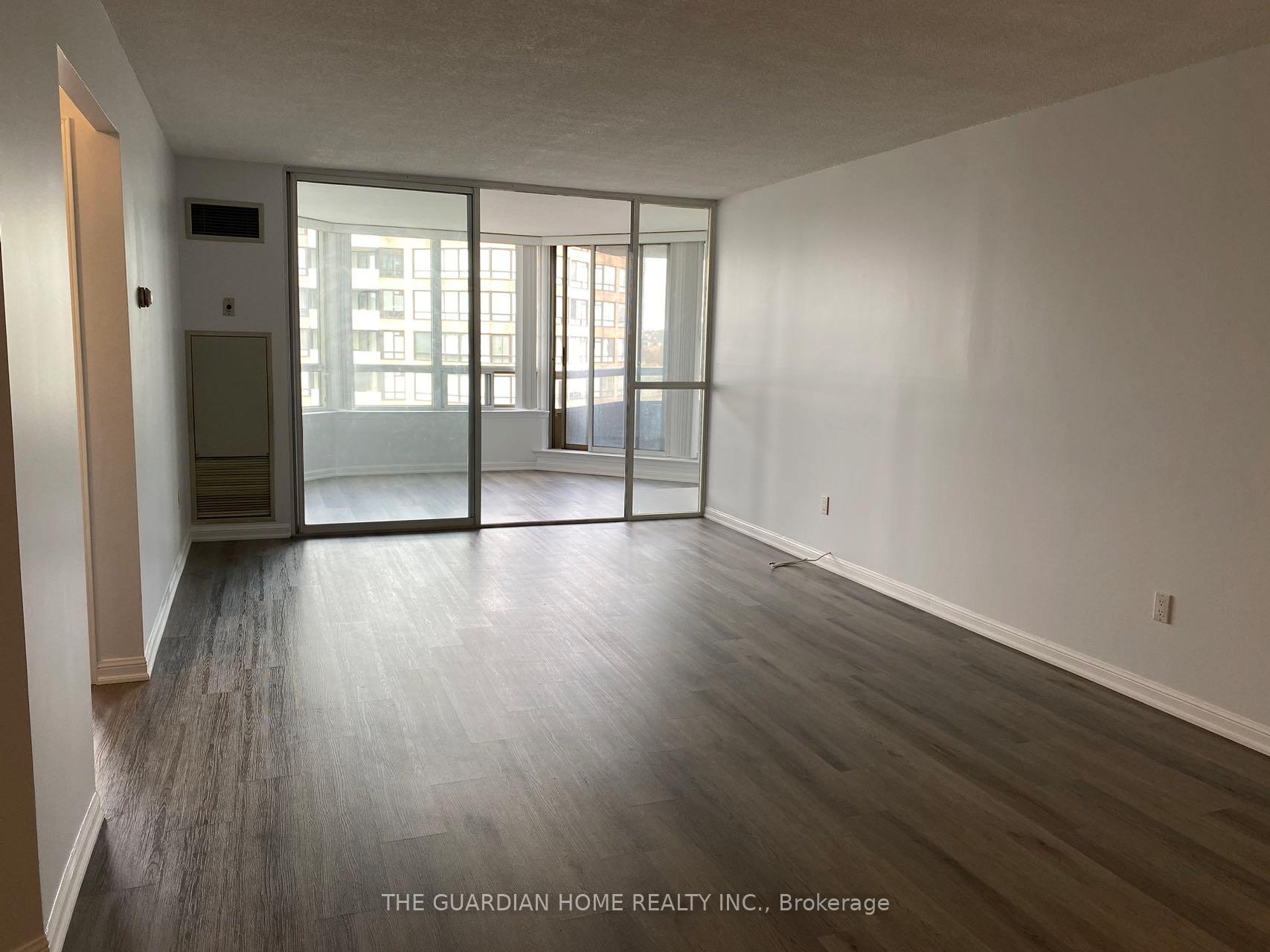 Photo 8 of Unit 901, 610 Bullock Drive, Markham, Unionville — HOMEH