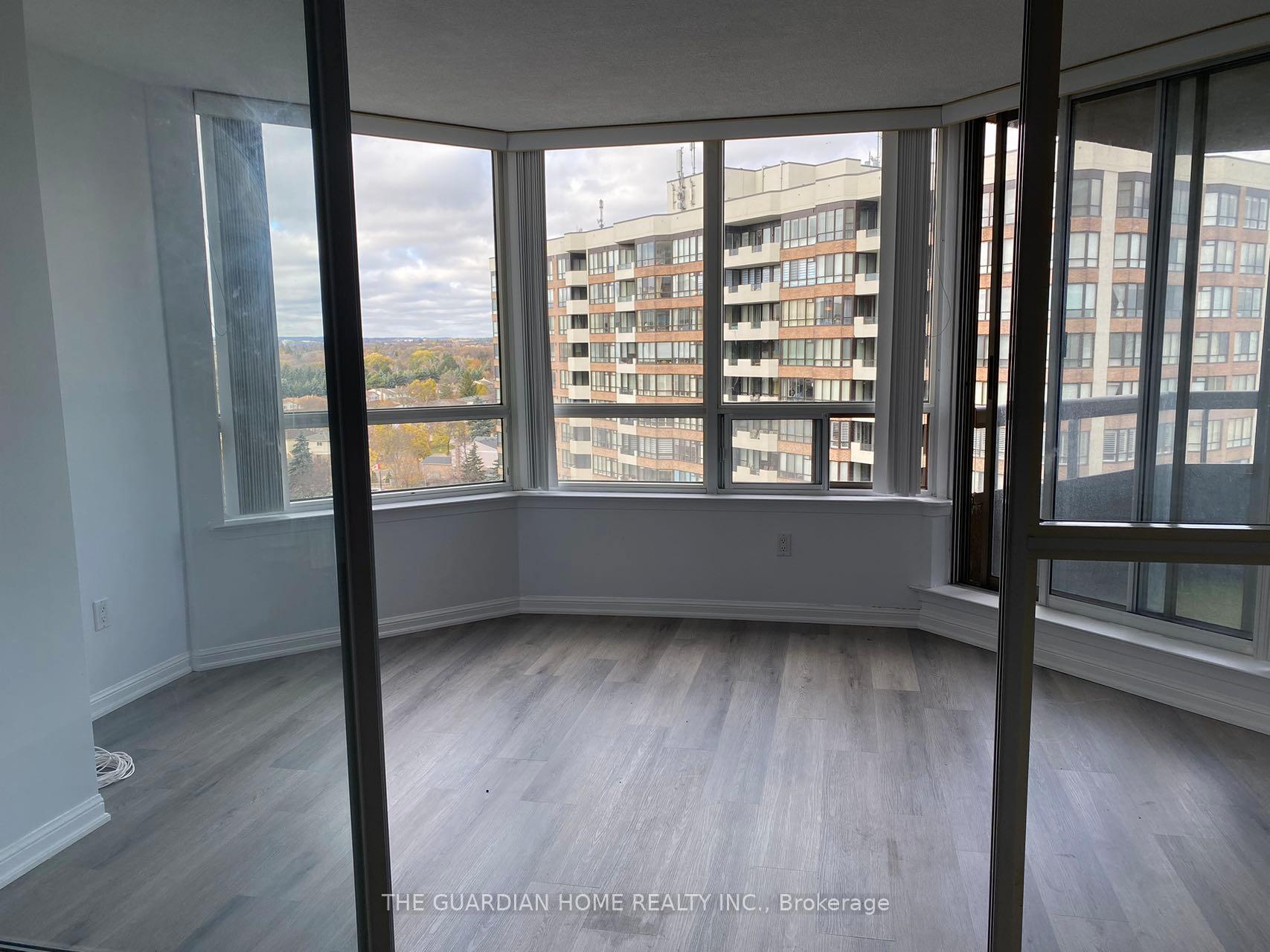 Photo 10 of Unit 901, 610 Bullock Drive, Markham, Unionville — HOMEH