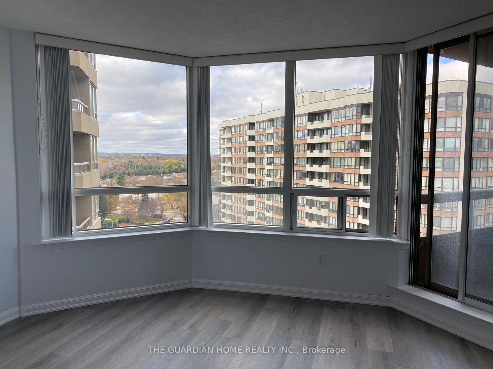 Photo 11 of Unit 901, 610 Bullock Drive, Markham, Unionville — HOMEH