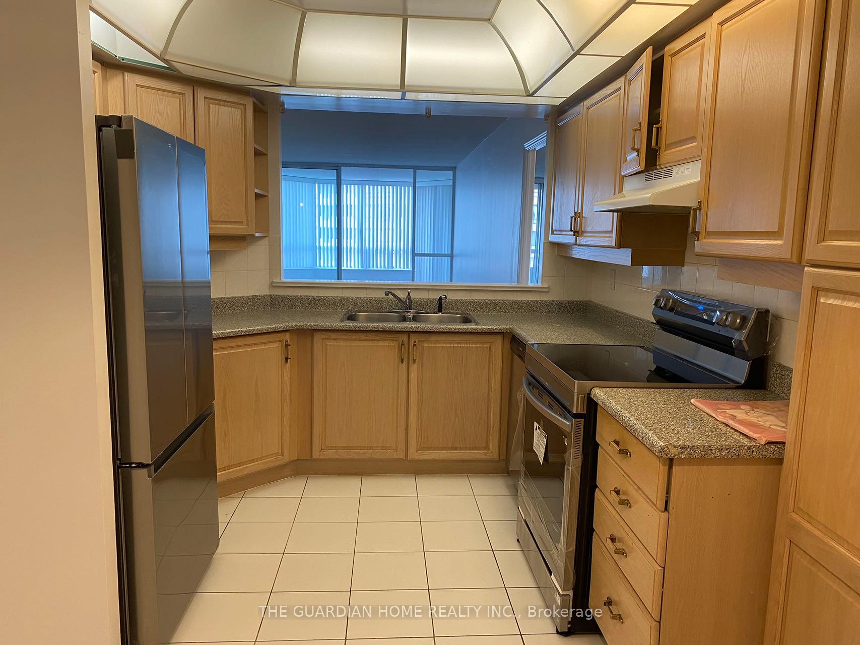 Photo 17 of Unit 901, 610 Bullock Drive, Markham, Unionville — HOMEH
