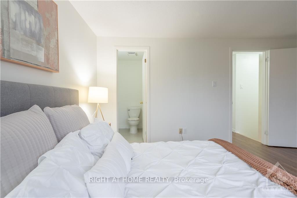 Photo 12 of Unit C, 18 Foxhill Way, Ottawa, Barrhaven - Knollsbrook — HOMEH