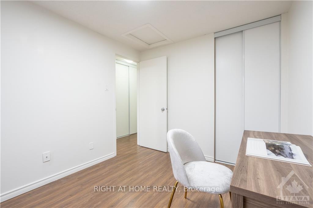 Photo 14 of Unit C, 18 Foxhill Way, Ottawa, Barrhaven - Knollsbrook — HOMEH