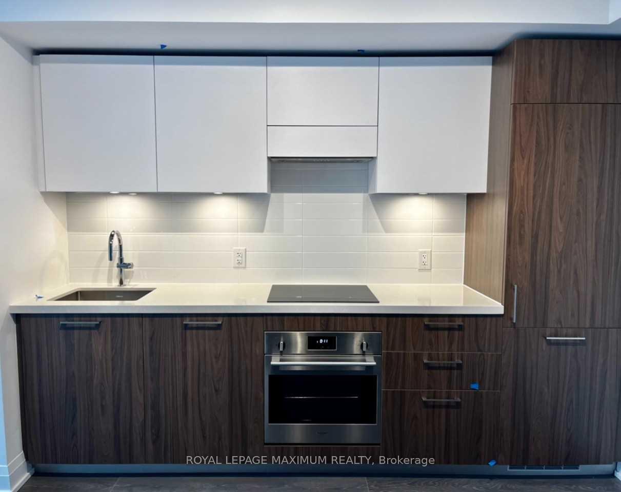 Photo 2 of Unit 407, 33 Frederick Todd Way, Toronto, Thorncliffe Park — HOMEH