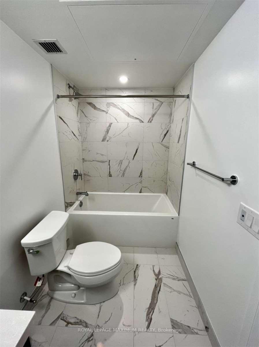 Photo 9 of Unit 407, 33 Frederick Todd Way, Toronto, Thorncliffe Park — HOMEH