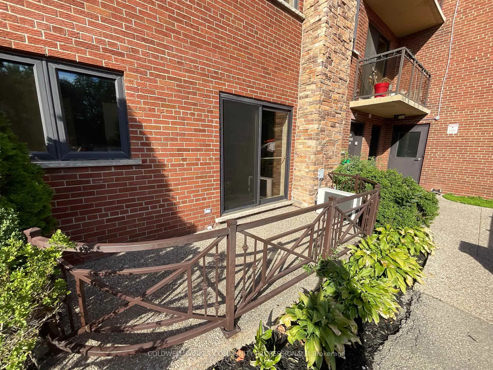 Photo 13 of Unit 108, 1212 Fennell Avenue E, Hamilton, Huntington — HOMEH
