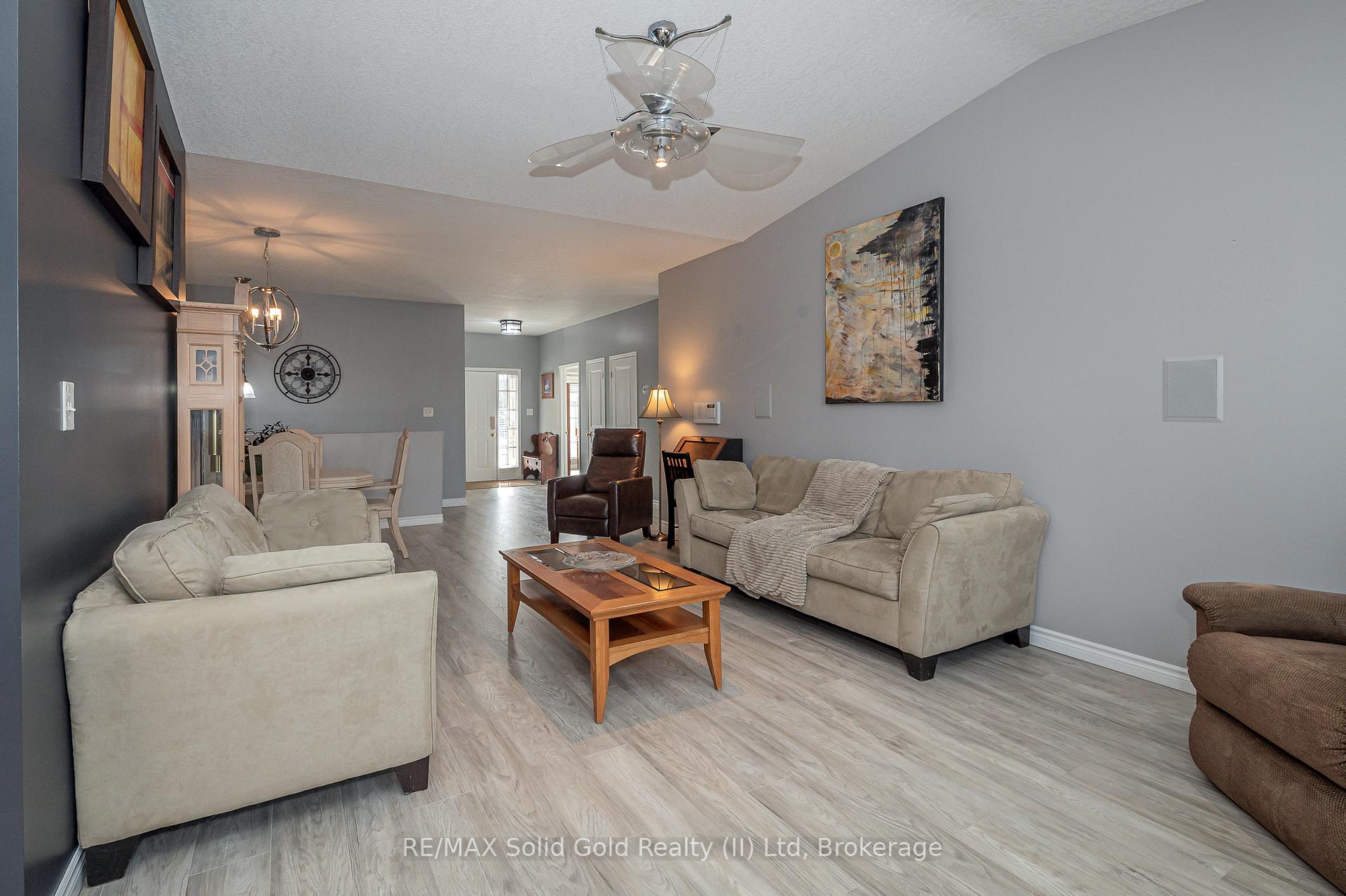 Photo 9 of Unit 12, 900 Doon Village Road, Kitchener — HOMEH