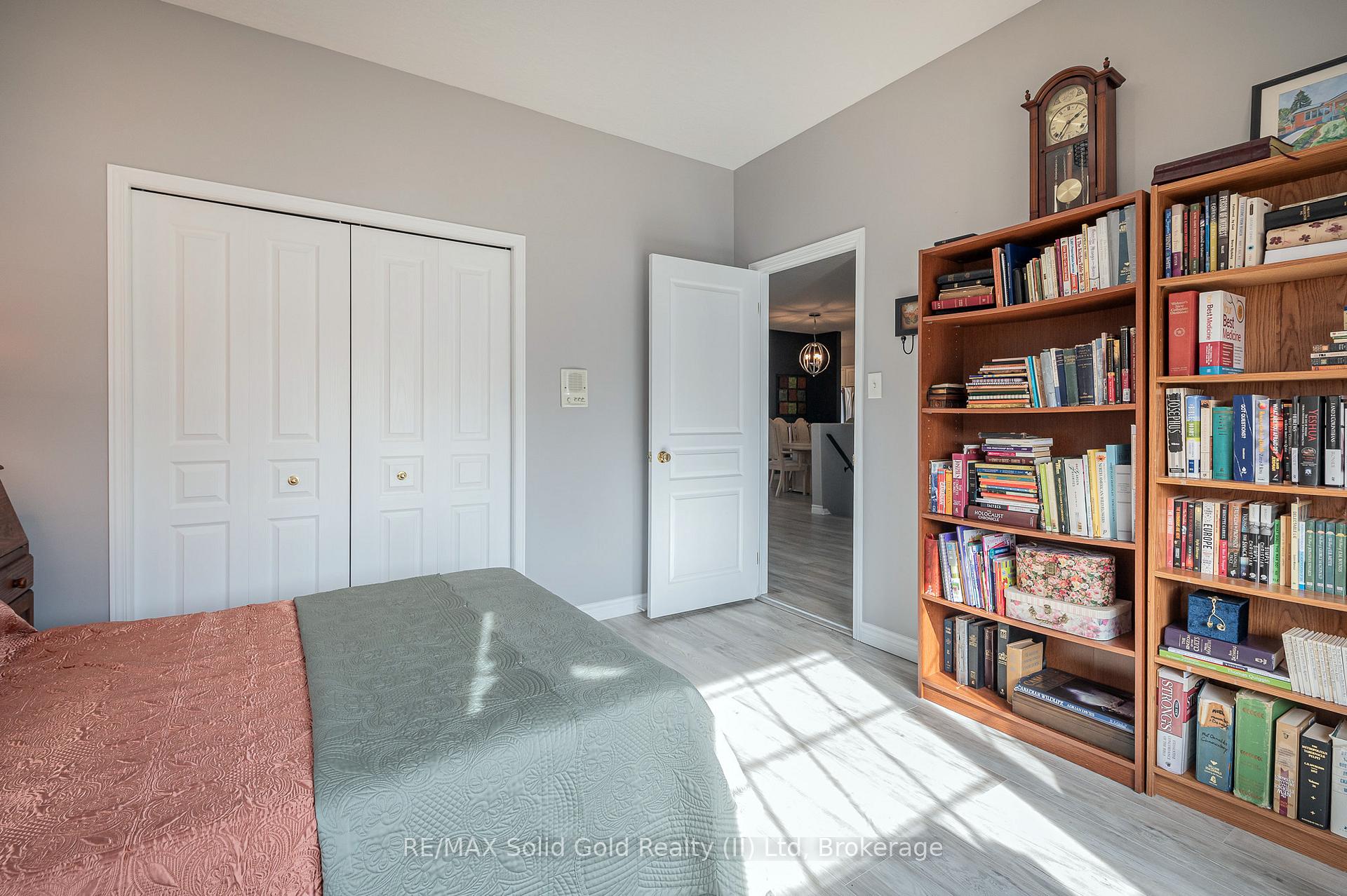 Photo 22 of Unit 12, 900 Doon Village Road, Kitchener — HOMEH