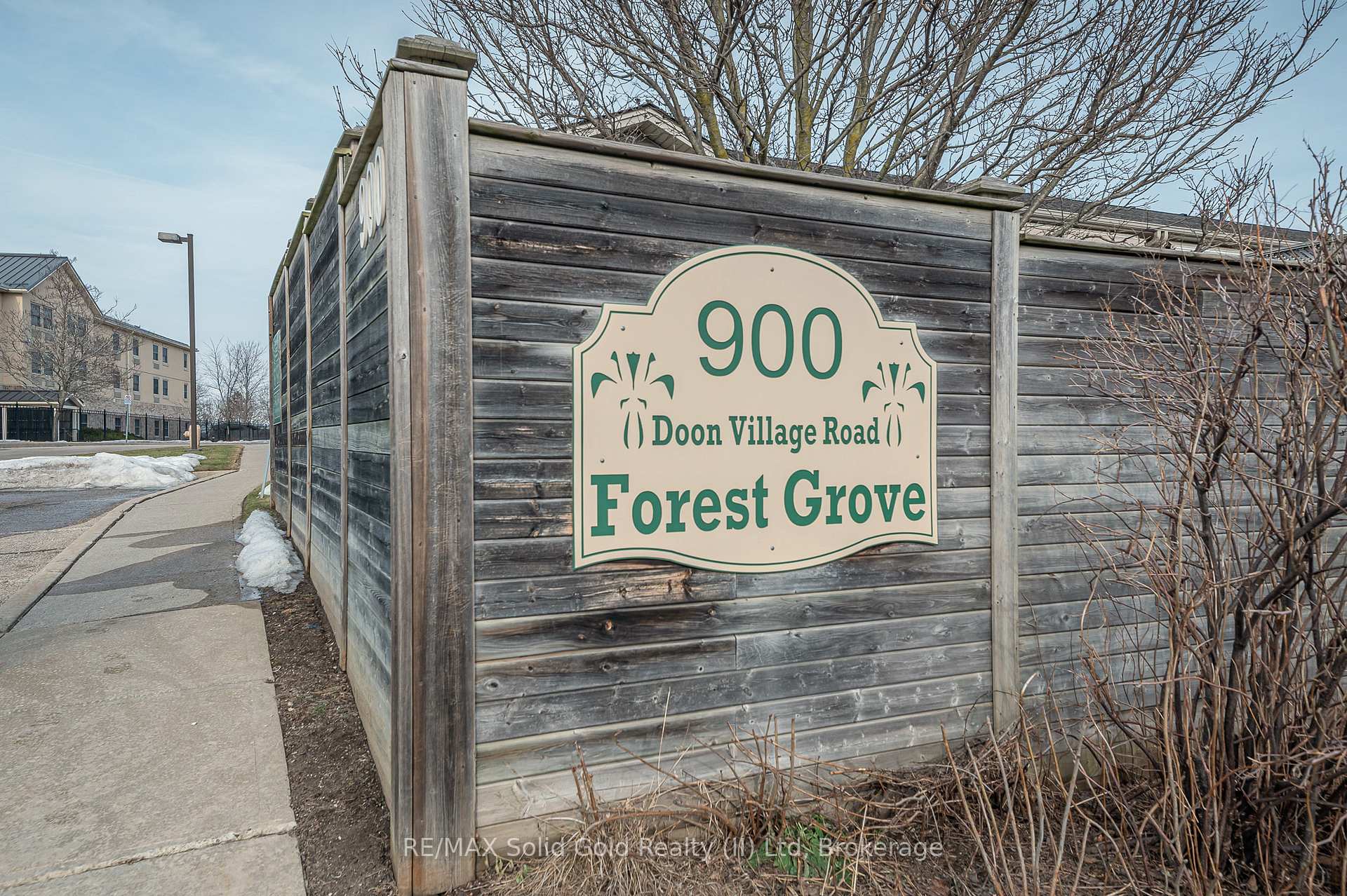 Photo 35 of Unit 12, 900 Doon Village Road, Kitchener — HOMEH