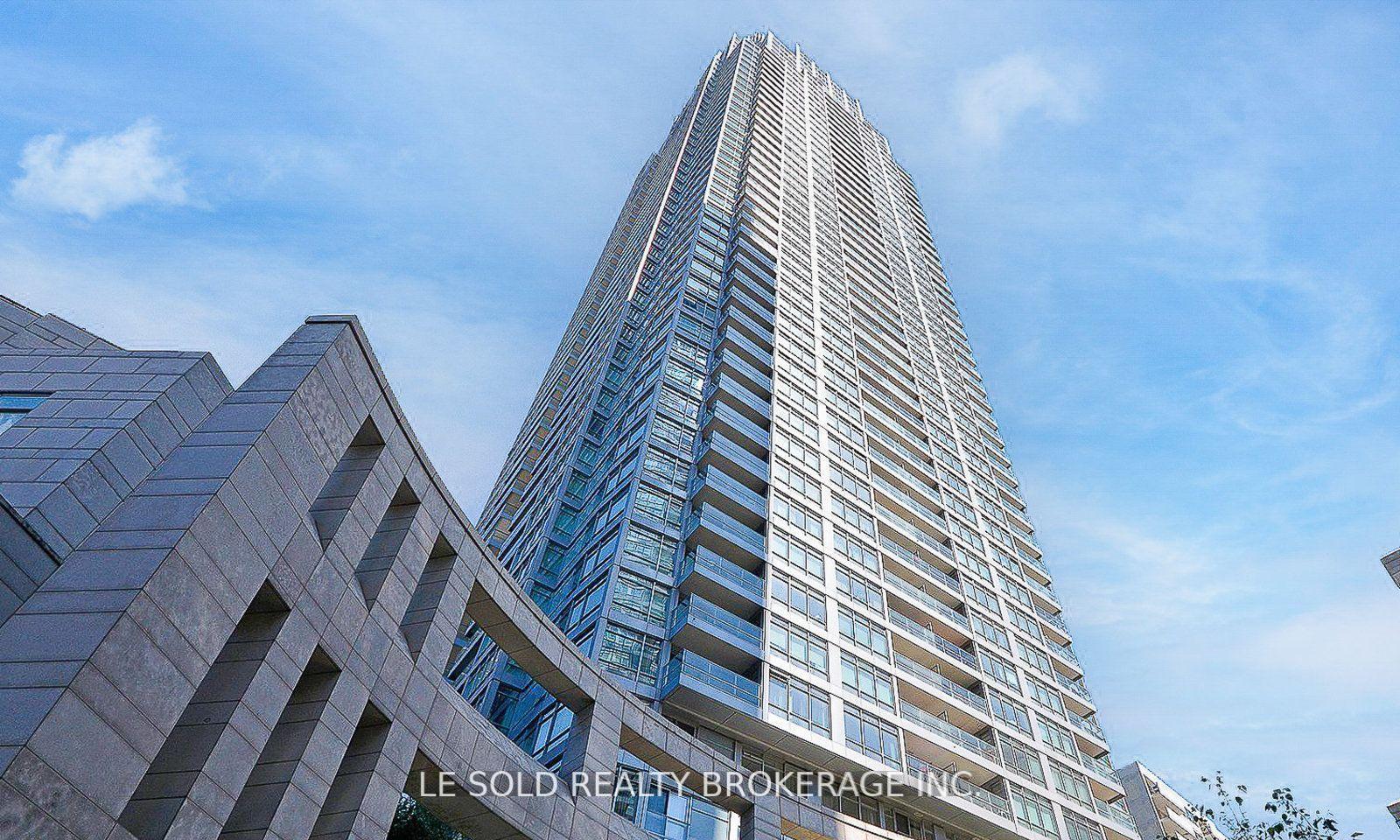 Front of Unit 1502 Room, 2191 Yonge Street