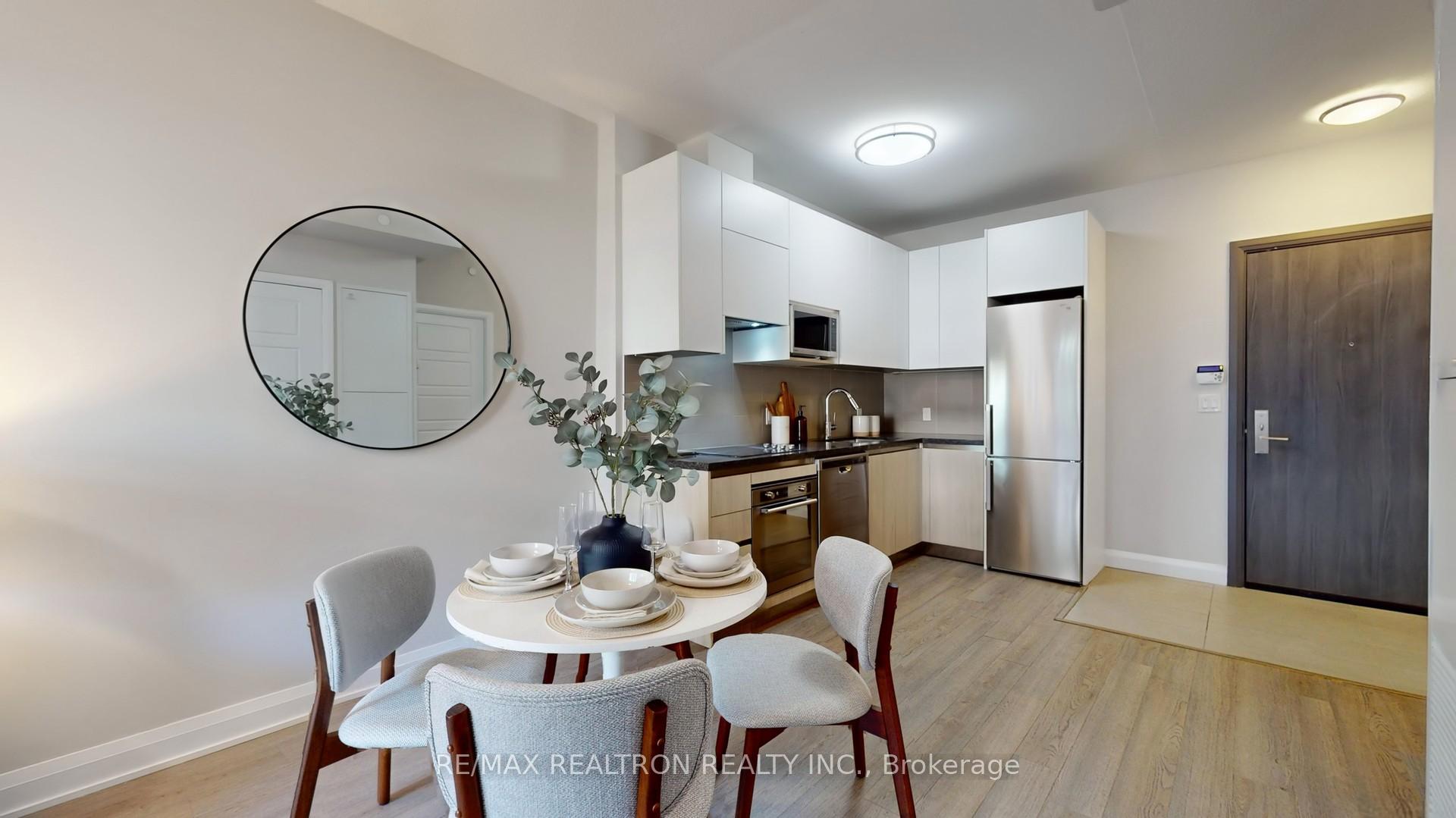 Photo 18 of Unit 336, 15 Water Walk Drive, Markham, Unionville — HOMEH