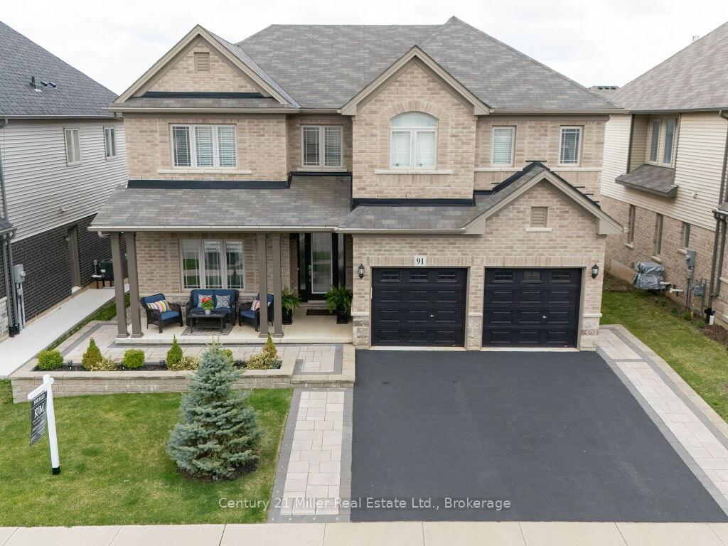 Photo 3 of 91 Lorne Card Drive, Brant, Paris — HOMEH