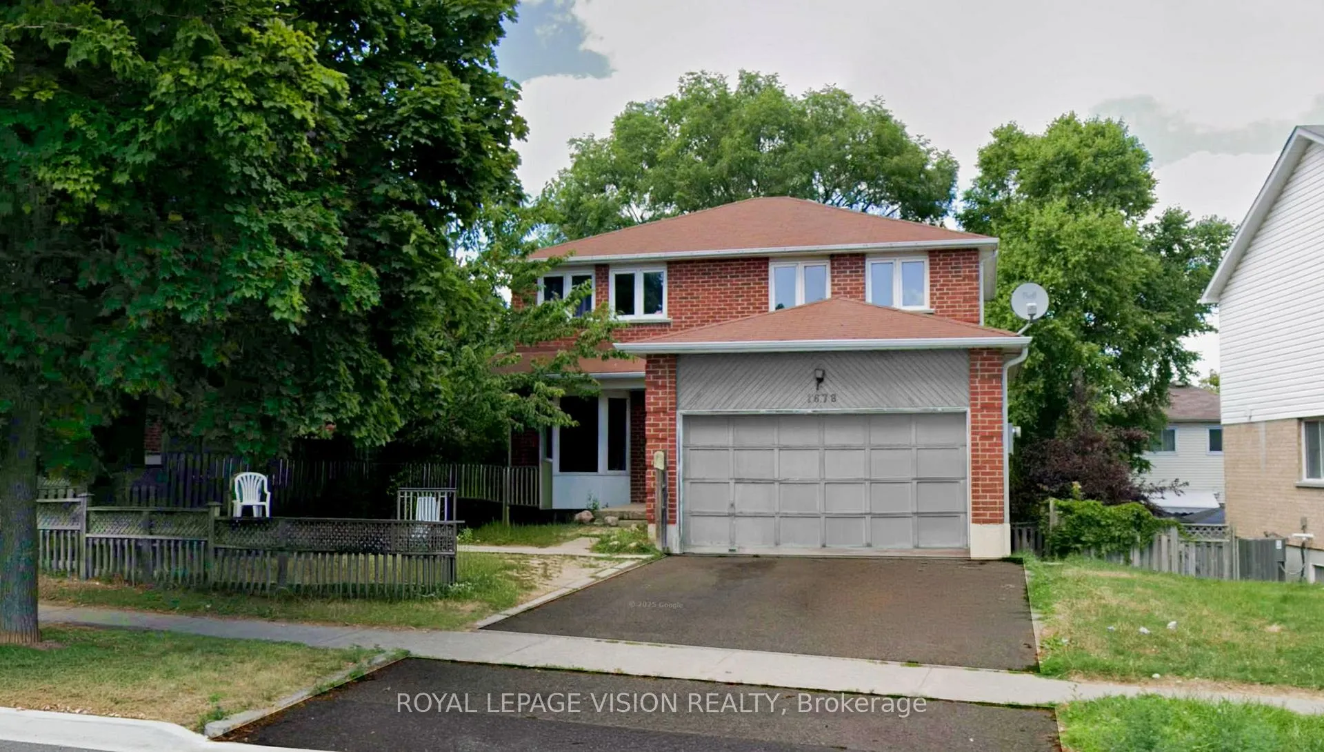 Front of 1678 Dellbrook Avenue