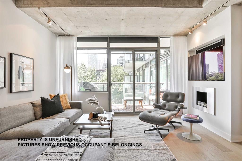 Photo 3 of Unit 637, 55 Stewart Street, Toronto, Waterfront Communities — HOMEH