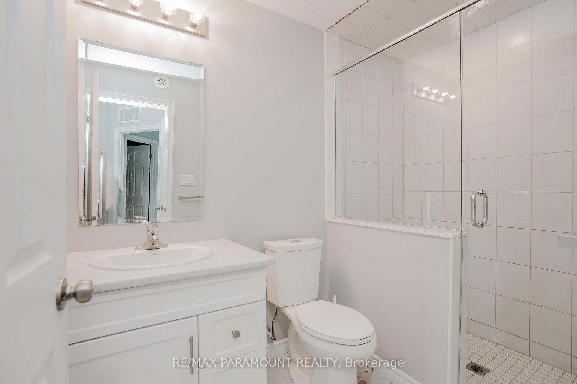 Photo 13 of 168 Wheat Lane, Kitchener — HOMEH