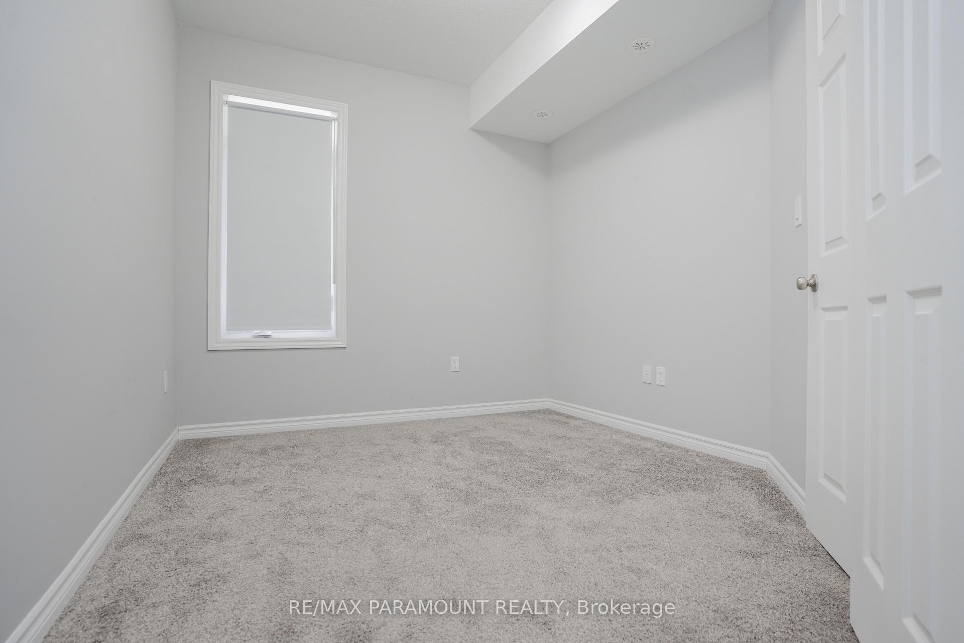 Photo 20 of 168 Wheat Lane, Kitchener — HOMEH