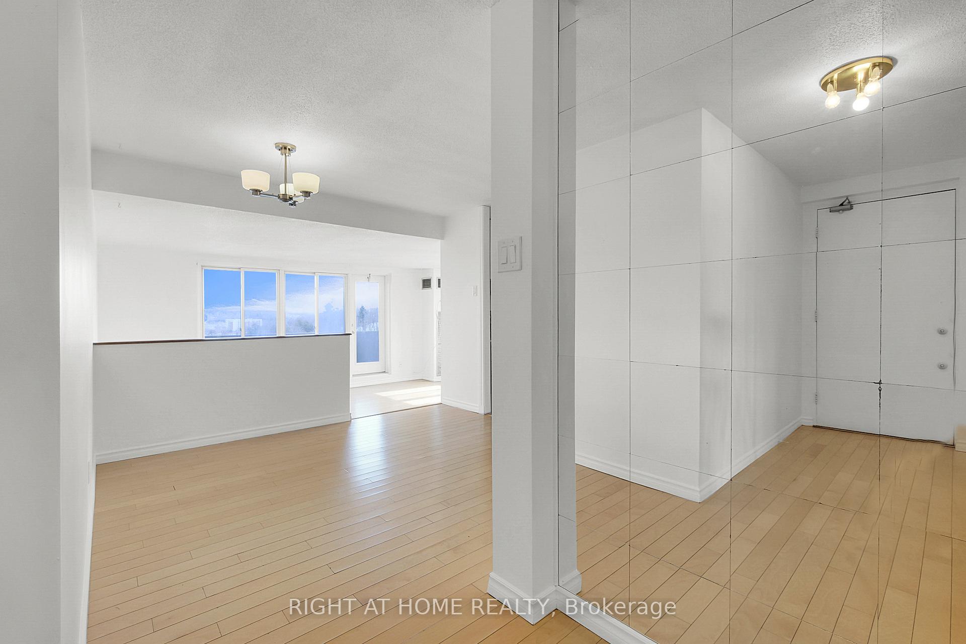 Photo 11 of Unit 705, 1599 Lassiter Terrace, Ottawa, Beaconwood — HOMEH